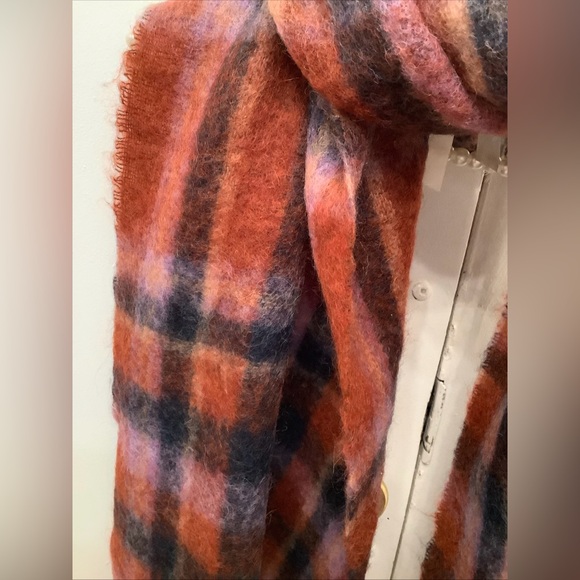 Brora Tartan Mohair /Alpaca Blend Red-Black Plaid XL Scarf Shawl 21” X 88” - Picture 7 of 9